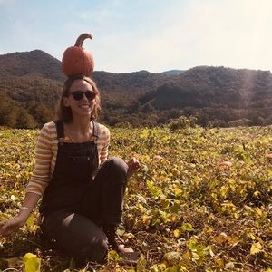 Meet your Posher, Lindsey